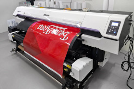 Два топовых новейших принтера Mimaki установлены в Минске -  JV330 и UCJV330
