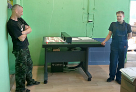 Запуск плоттера VULCAN FC-800VC в компании "Нева-Куверт" из Санкт-Петербурга
