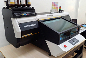 Запустили UJF-6042 MkII на сувенирном производстве в Красноярске