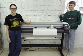 В сети фотоцентров "Два кадра" (Минск) установлен Mimaki CG-130SRIII