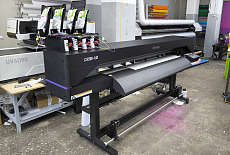 В рекламном агентстве ARTCUBE установлен новейший Mimaki CJV200